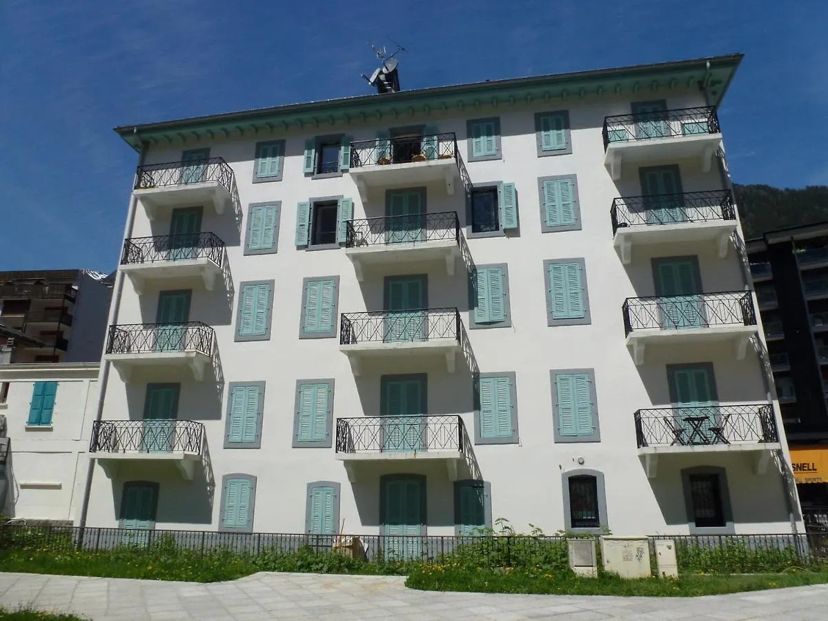 Bel Appartement Central A Chamonix Avec Balcon Et Wifi - Fr-1-343-165 Apartment